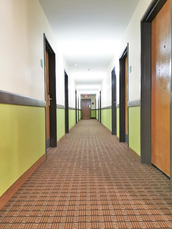 Travel Inn And Suites- Sikeston Miner I-55 Exit-67 Dış mekan fotoğraf